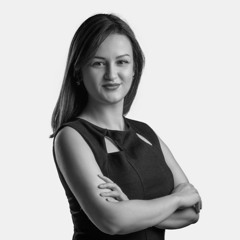 custimesh-hakkimizda-ekip-Eminenurkarakaya-tr-800x800