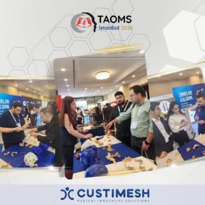 Custimesh standını ziyaret eden katılımcılar